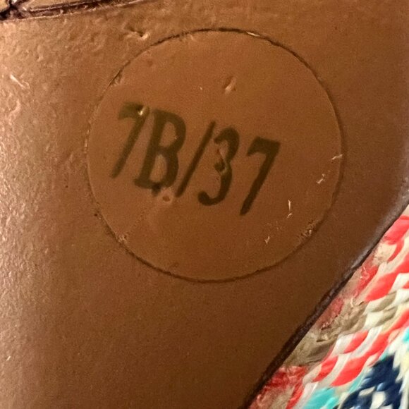 Vince Camuto Lilliana Flats Chevron Aztec Slip On Women's 7 B Multicolor - Picture 11 of 12